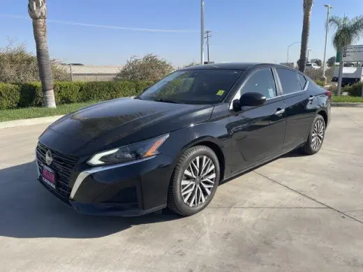 Nissan Altima 2025 2.5 SV 4dr Sedán