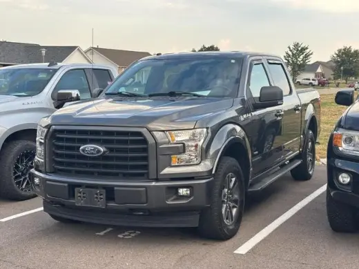 Ford F-150 2017 4x4 XLT 4dr SuperCrew 5.5 ft. SB