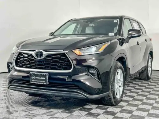 Toyota Highlander 2021 LE 4dr SUV