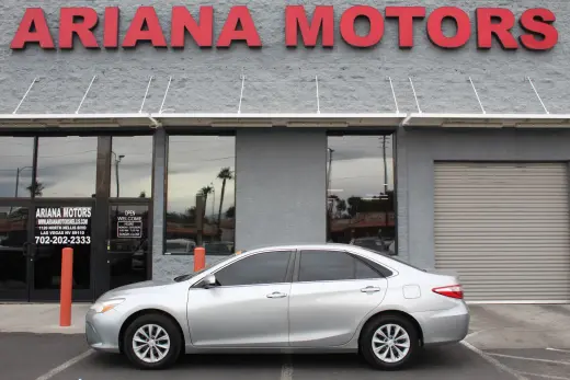 2017 TOYOTA CAMRY