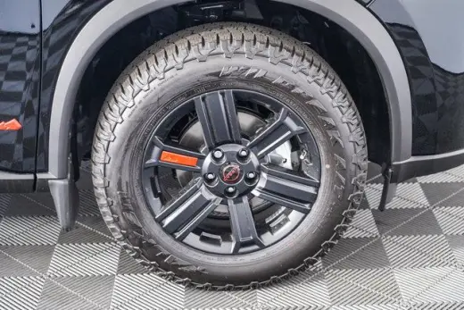 Nissan Rogue 2025 AWD SV 4 puertas Crossover