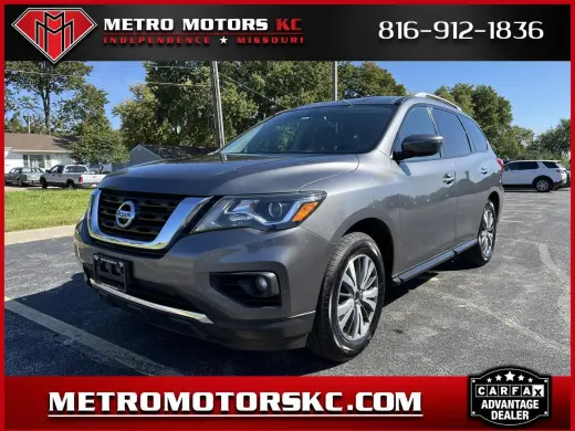 2017 Nissan Pathfinder 4x4 SV