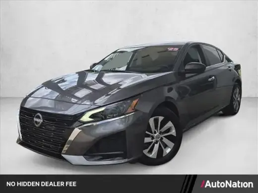 Nissan Altima 2025 2.5 S 4dr Sedán