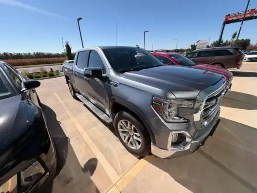 GMC Sierra 1500 2019 4x4 SLT 4 puertas Crew Cab 6.6 ft. SB