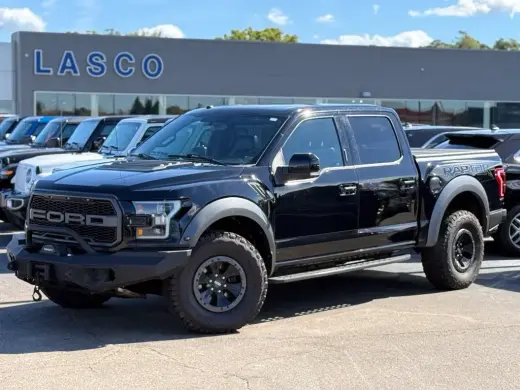 Ford F-150 2018 4x4 Raptor 4dr SuperCrew 5.5 ft. SB