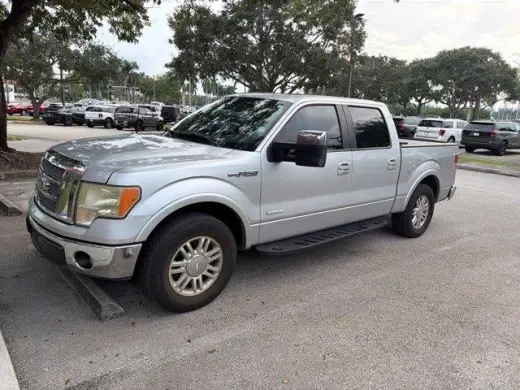 Ford F-150 2011 4x2 XLT 4 puertas SuperCrew Style de carrocería 5.5 pies SB