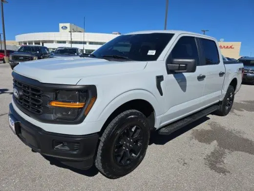 Ford F-150 2024 4x4 STX 4puertas Súper Cabina 5.5 pies. SB