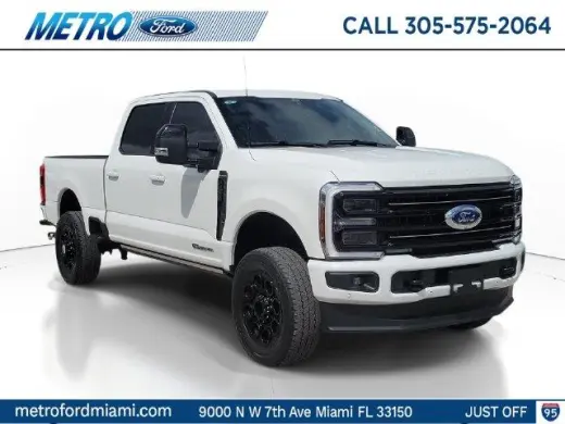 Ford F-350 Super Duty 2022 4x2 XL 4dr Crew Cab 6.8 ft. SB SRW Pickup