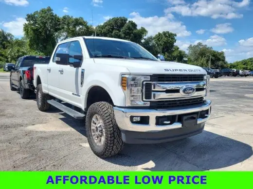 Ford F-250 Super Duty 2019 4x4 XLT 4dr Crew Cab 6.8 ft. SB Pickup