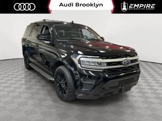 Ford Expedition 2023 4x4 XLT 4dr SUV