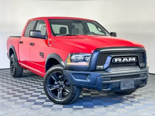 Ram 1500 Classic 2024 4x4 SLT 4dr Crew Cab 5.5 ft. SB Pickup