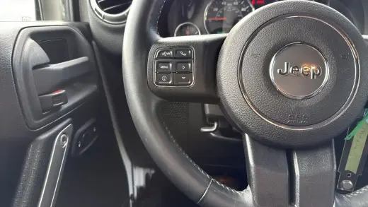 Jeep Wrangler Unlimited 2015 4x4 Sahara 4dr SUV