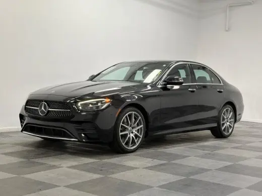 Mercedes-Benz Clase E 2022 AWD E 450 4MATIC 4dr Sedán
