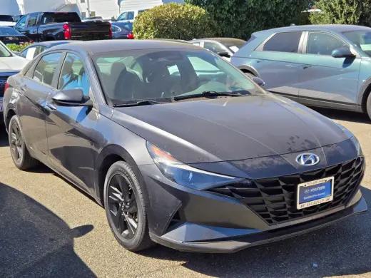 Hyundai ELANTRA 2021 SEL Sedán 4 puertas
