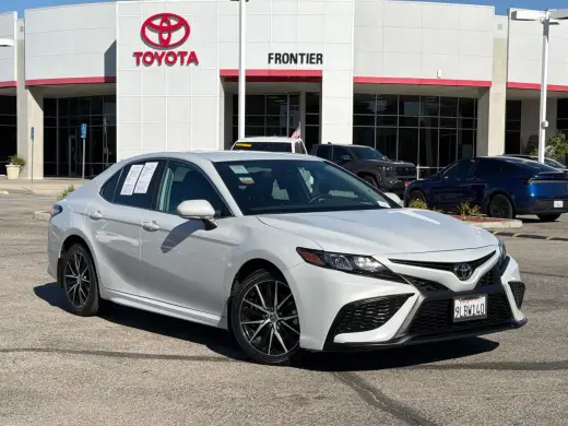 Toyota Camry 2024 SE 4dr Sedán