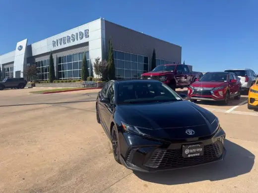 Toyota Camry 2026 SE 4dr Sedán