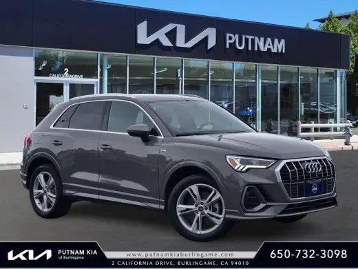 Audi Q3 2023 tracción integral quattro S line Premium Plus 45 TFSI 4dr SUV