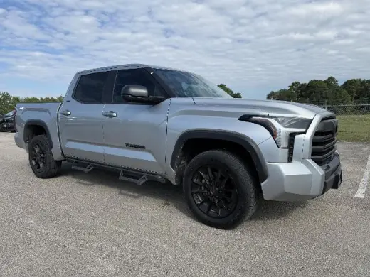 Toyota Tundra 2024 4x4 SR5 4dr CrewMax Cab Pickup SB