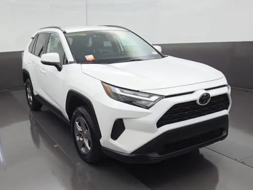 Toyota RAV4 2024 XLE 4 SUV