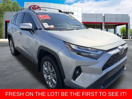 Toyota RAV4 2025 XLE Premium 4dr SUV