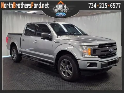 Ford F-150 2020 4x4 XLT 4 puertas SuperCrew caja larga 5.5 pies