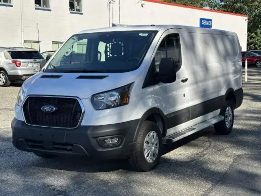 Ford Transit 2025 250 3 puertas SWB techo bajo furgón de carga