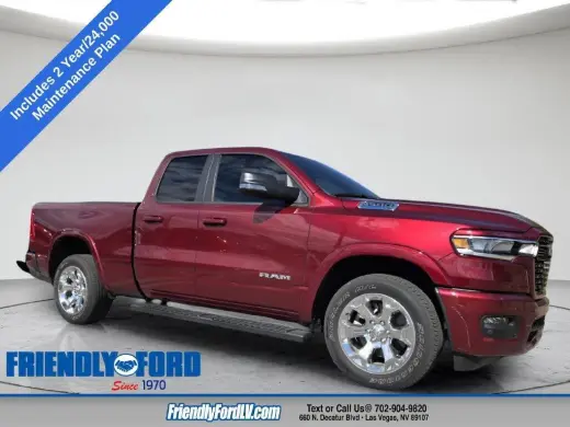 Ram 1500 2025 4x2 Big Horn 4 puertas Quad Cab pickup caja larga de 6.4 pies