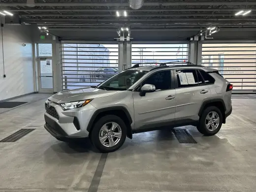 Toyota RAV4 Híbrido 2024 AWD XLE 4dr SUV