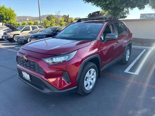 Toyota RAV4 2019 LE 4dr SUV