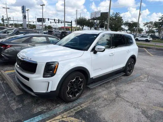 Kia Telluride 2022 AWD LX 4dr SUV