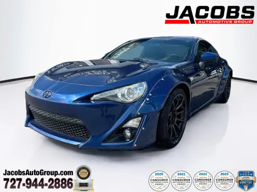Scion FR-S 2014 2dr Coupe 6A