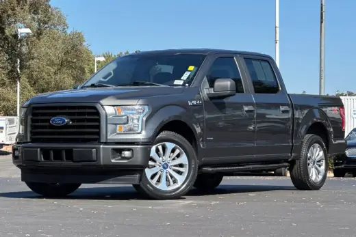 Ford F-150 2017 4x2 XL Cabina SuperCrew de 4 puertas 5.5 ft. SB