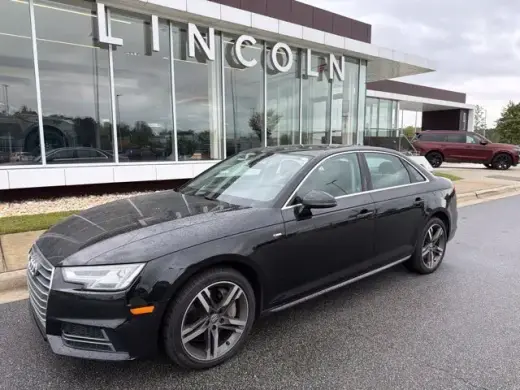 Audi A4 2018 AWD 2.0T quattro Premium Plus 4dr Sedan 7A con selección de verano de Audi