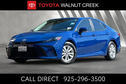 Toyota Camry 2025 LE 4dr Sedán