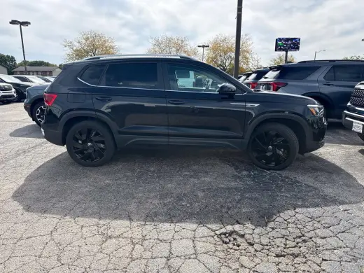 Volkswagen Taos 2024 AWD SE 4Motion 4dr SUV