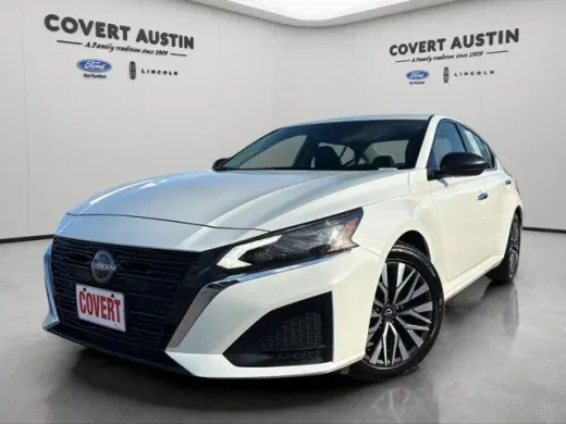 Nissan Altima 2025 2.5 SV 4dr Sedán