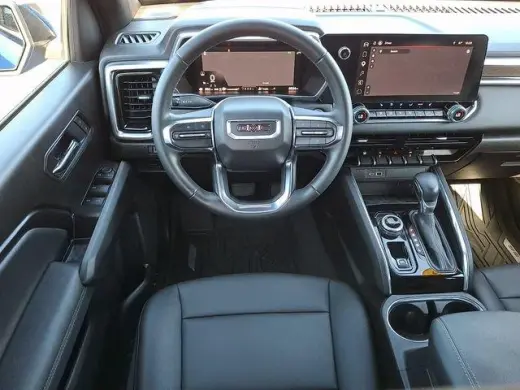 GMC Canyon 2025 4x4 Elevation Cabina de tripulación de 4 puertas SB de 5 pies