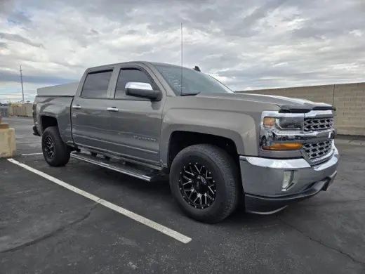Chevrolet Silverado 1500 2017 4x2 LT 4dr Crew Cab 5.8 ft. CB