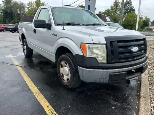 Ford F-150 2009 4x2 XL 2dr Cab Regular Cab Styleside 8 ft. LB