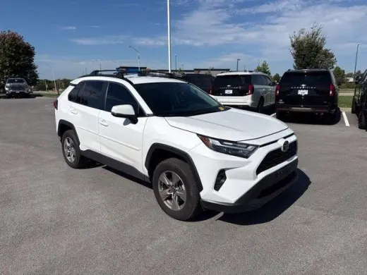 Toyota RAV4 2025 AWD XLE 4dr SUV