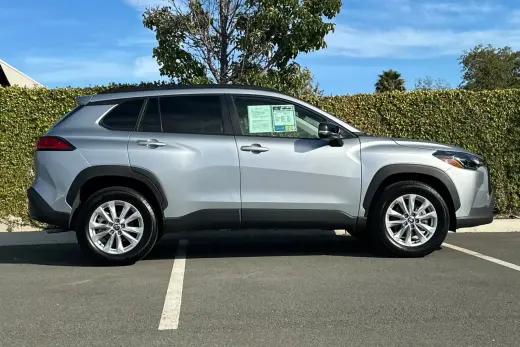 Toyota Corolla Cross 2025 AWD LE 4dr Crossover