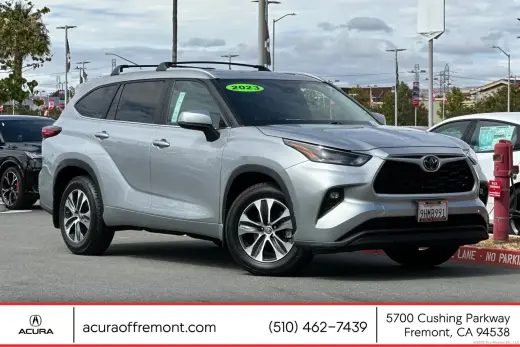 Toyota Highlander 2023 L 4 SUV