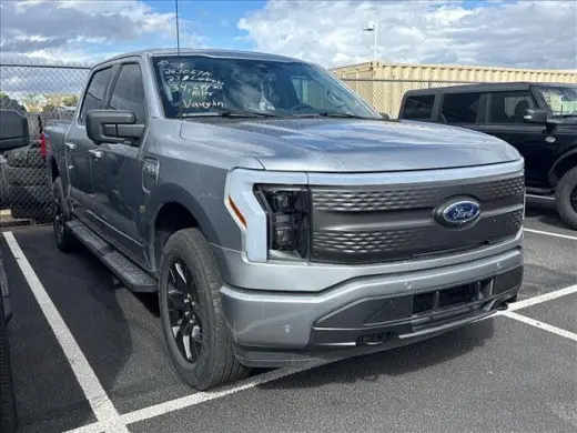 Ford F-150 Lightning 2023 AWD XLT 4dr SuperCrew 5.5 ft. SB