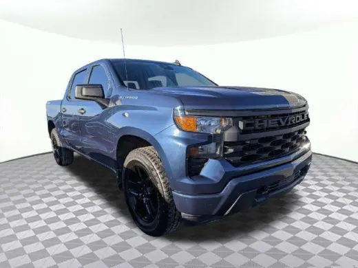 Chevrolet Silverado 1500 2022 4x4 Custom 4 puertas Crew Cab 5.8 pies SB