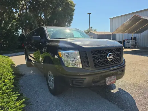 Nissan Titan XD 2017 4x4 S 4dr Crew Cab (Diesel)