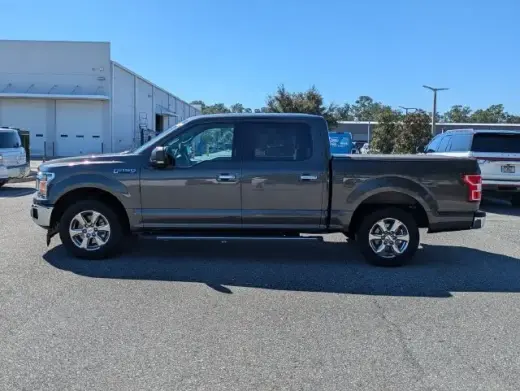 Ford F-150 2020 4x2 XLT 4 puertas SuperCrew 5.5 pies SB
