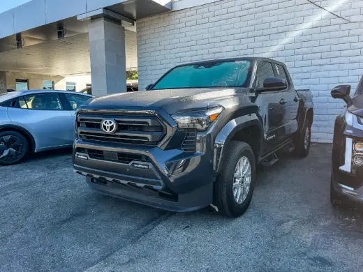 Toyota Tacoma 2025 4x4 SR5 4dr Double Cab 6.1 ft LB