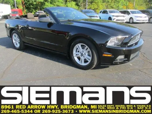 Ford Mustang 2013 V6 2dr Convertible