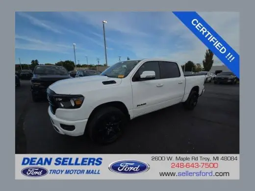 Ram 1500 2020 4x4 Big Horn 4dr Crew Cab 5.6 ft. SB Pickup
