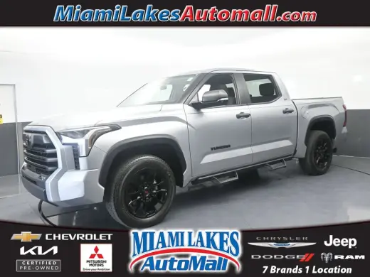 Toyota Tundra 2024 4x2 SR5 4dr CrewMax Cab Pickup SB